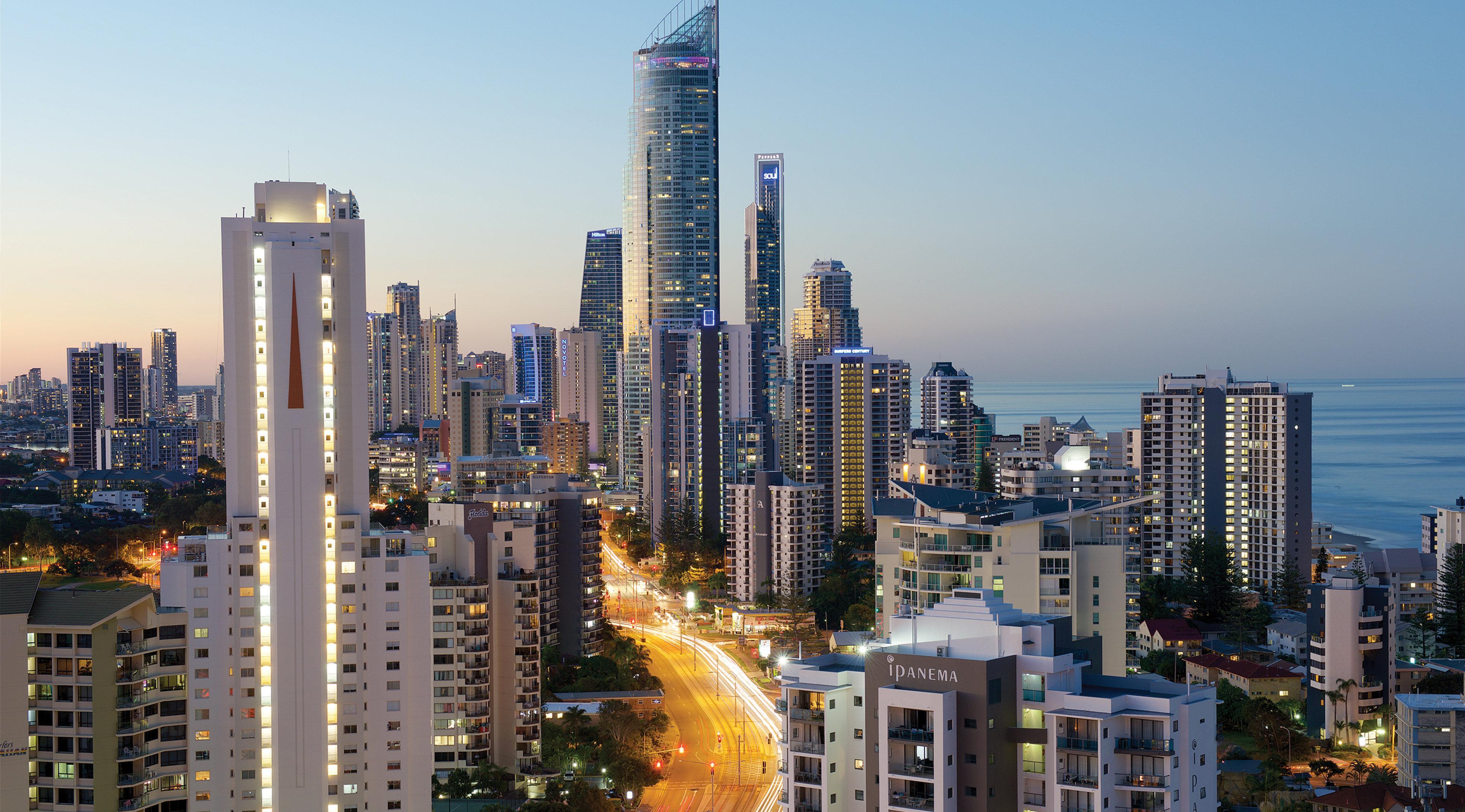 Crowne Plaza Surfers Paradise By Ihg Gold Coast Exterior photo